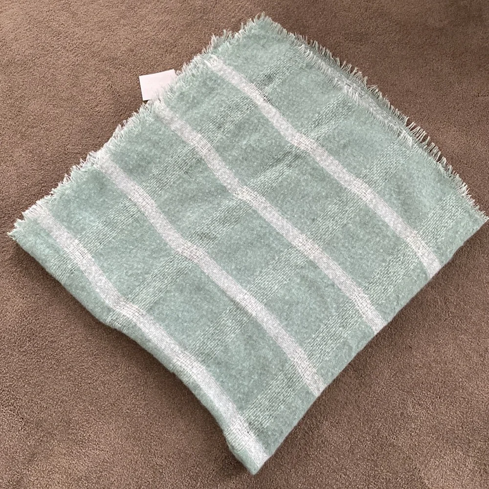 LC Lauren Conrad Beverly Hills Sparkle Plaid Wrap